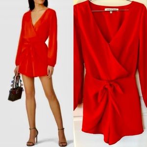 Cupcakes & Cashmere Gideon Red Hot Satin Wrap Romper Revolve in Red Hot Sz XS 💛